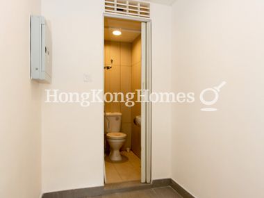 Maid's Room and Maid's Bathroom