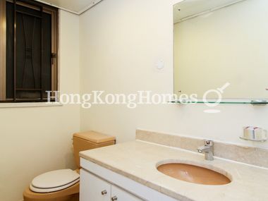 Guest Washroom