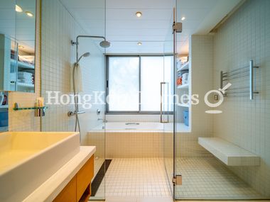 Second Ensuite Bathroom
