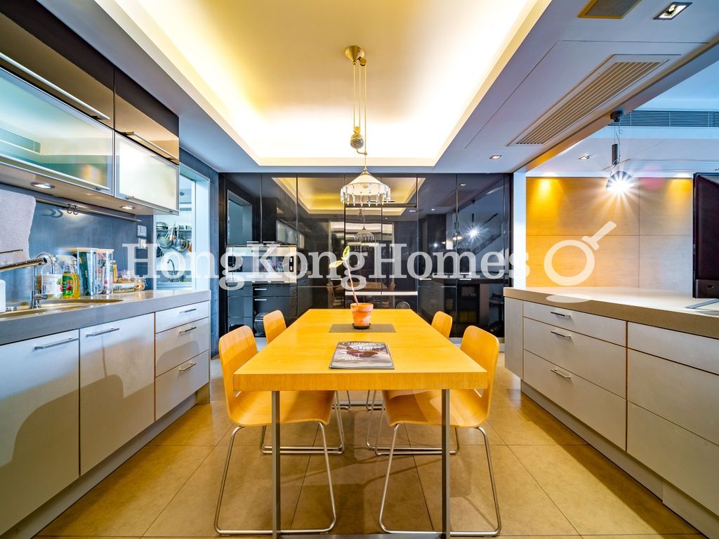 Open Kitchen