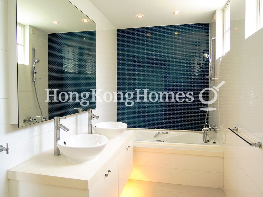 Second Ensuite Bathroom