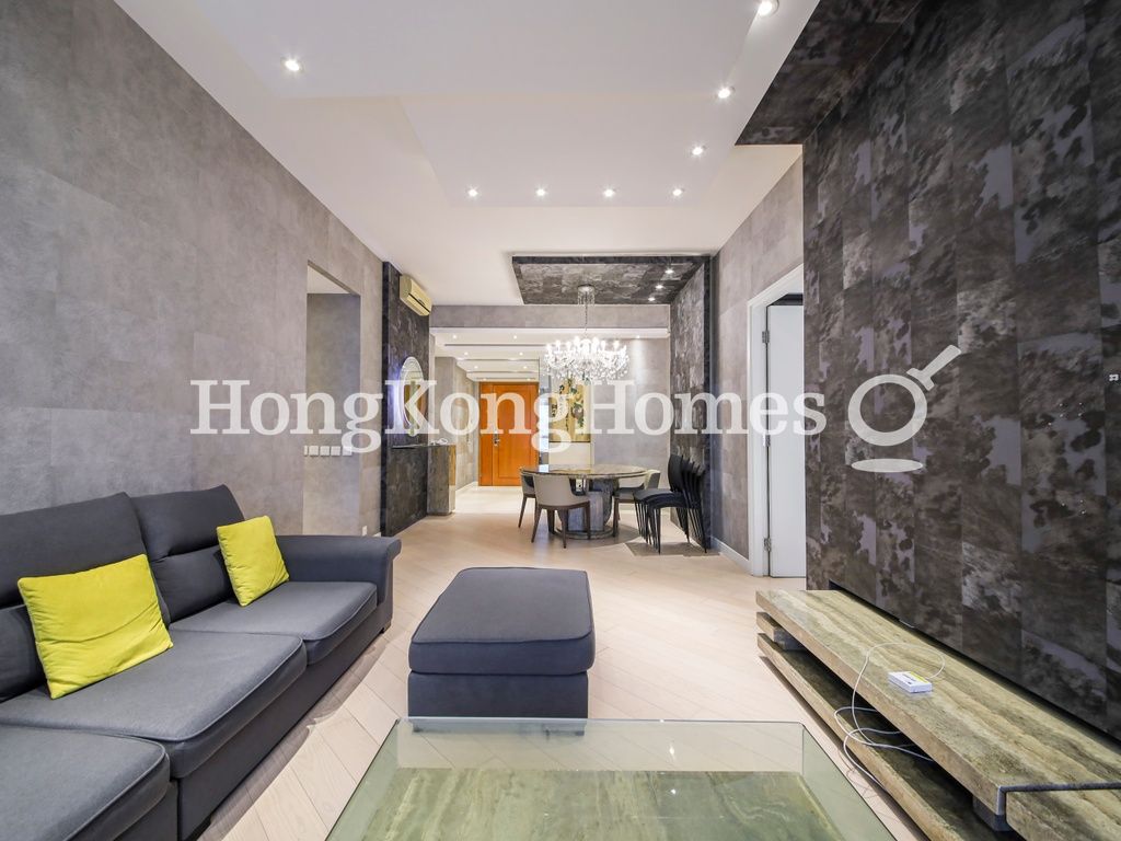 Living and Dining Room