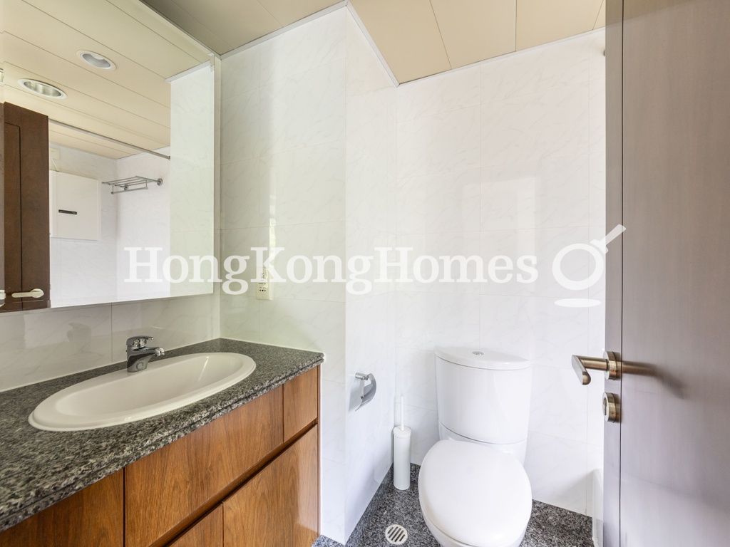 Second Ensuite Bathroom