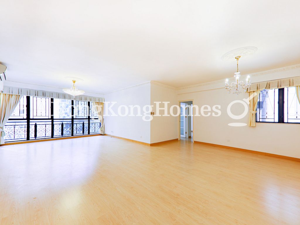 Living and Dining Room