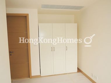 Built-in Wardrobe in Master Bedroom