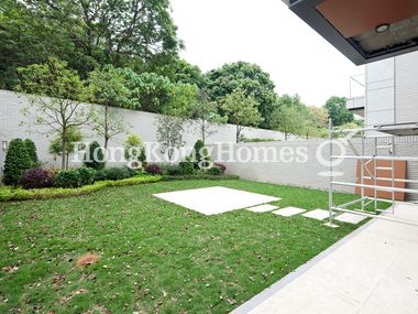 Private Garden off Living Room