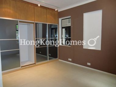 Built-in Wardrobe in Master Bedroom