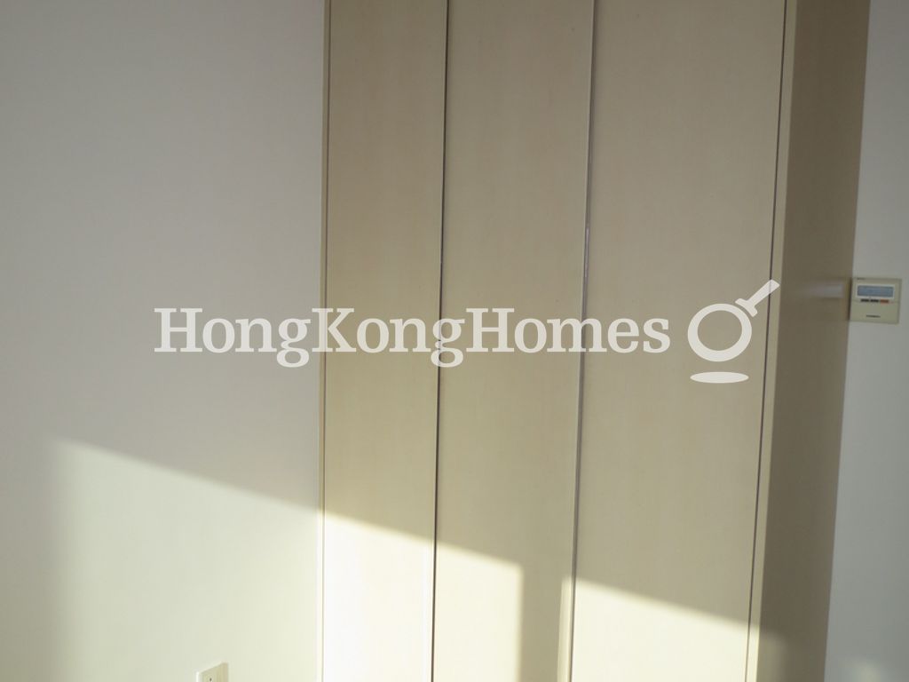 Built-in Wardrobe in Second Bedroom