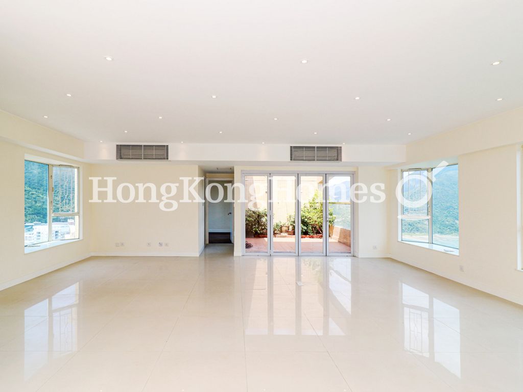 Living and Dining Room