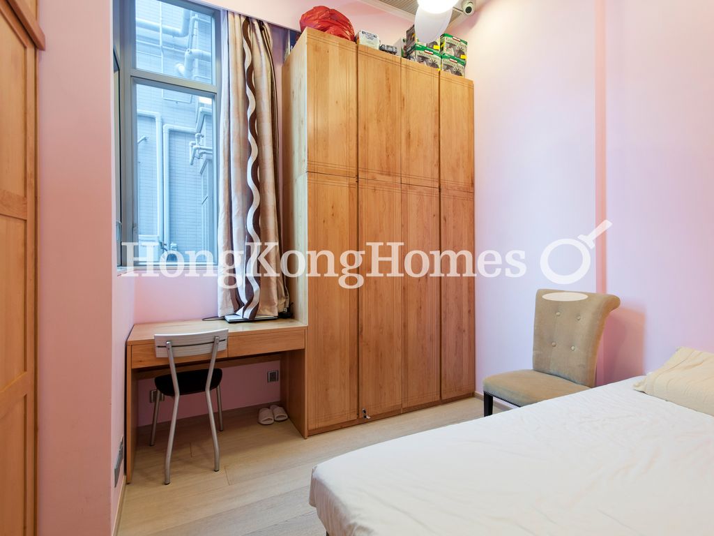 Second Ensuite Bedroom