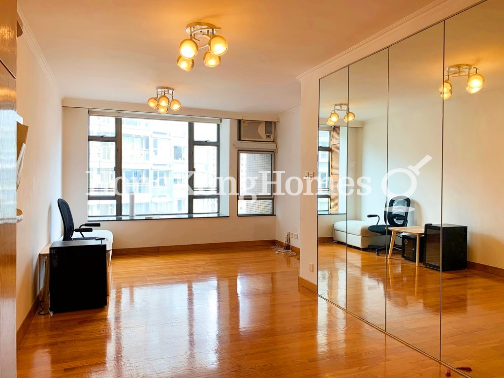 Living and Dining Room