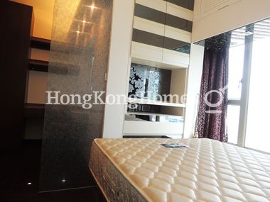 Built-in Wardrobe in Master Bedroom