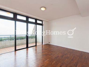 Second Ensuite Bedroom