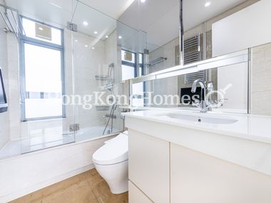 Second Ensuite Bathroom