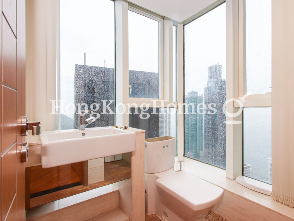 Second Ensuite Bathroom