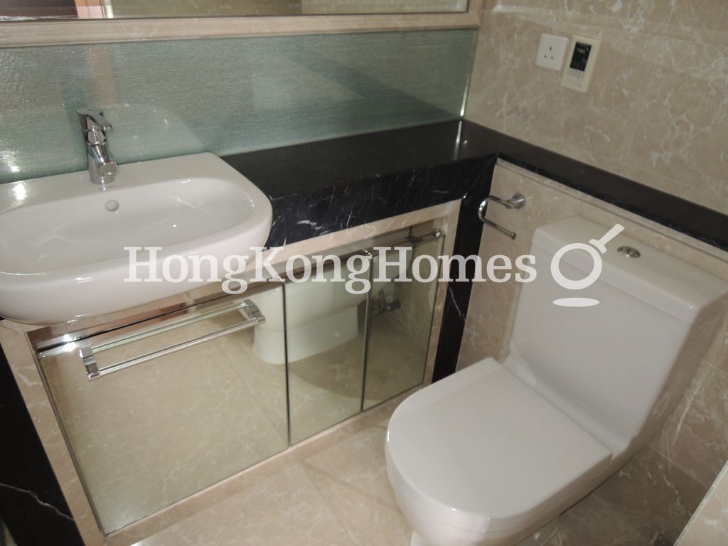 Second Ensuite Bathroom