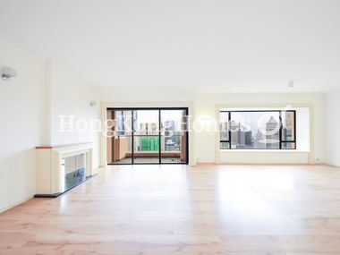 Living and Dining Room