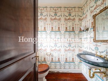 Guest Powder Room