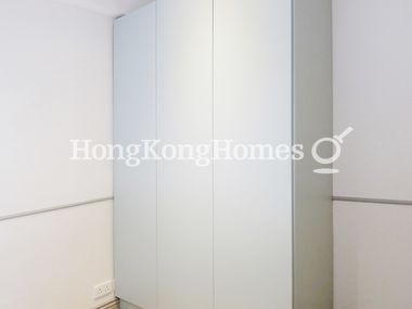 Built-in Wardrobe in Second Bedroom