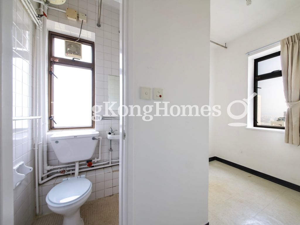 Maid's Room and Washroom