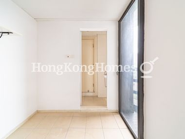 Maid's Room and Washroom