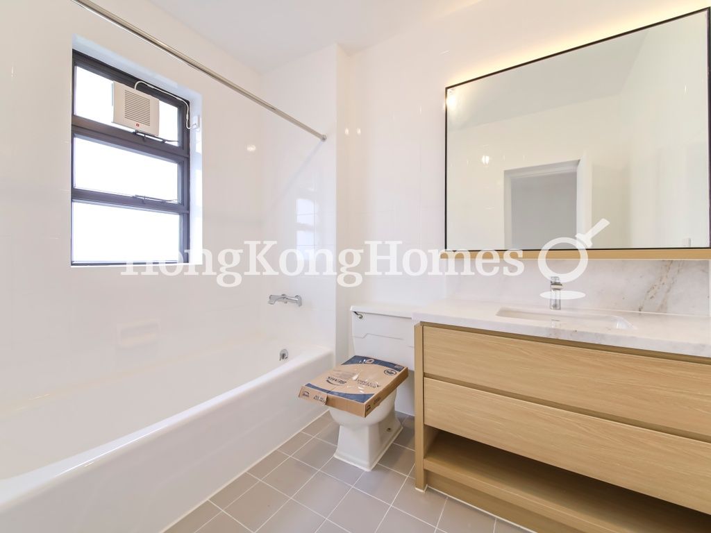 Second Ensuite Bathroom