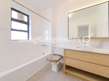 Second Ensuite Bathroom