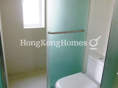 Second Ensuite Bathroom