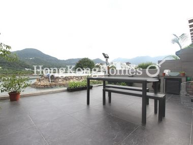 Private Garden off Living Room