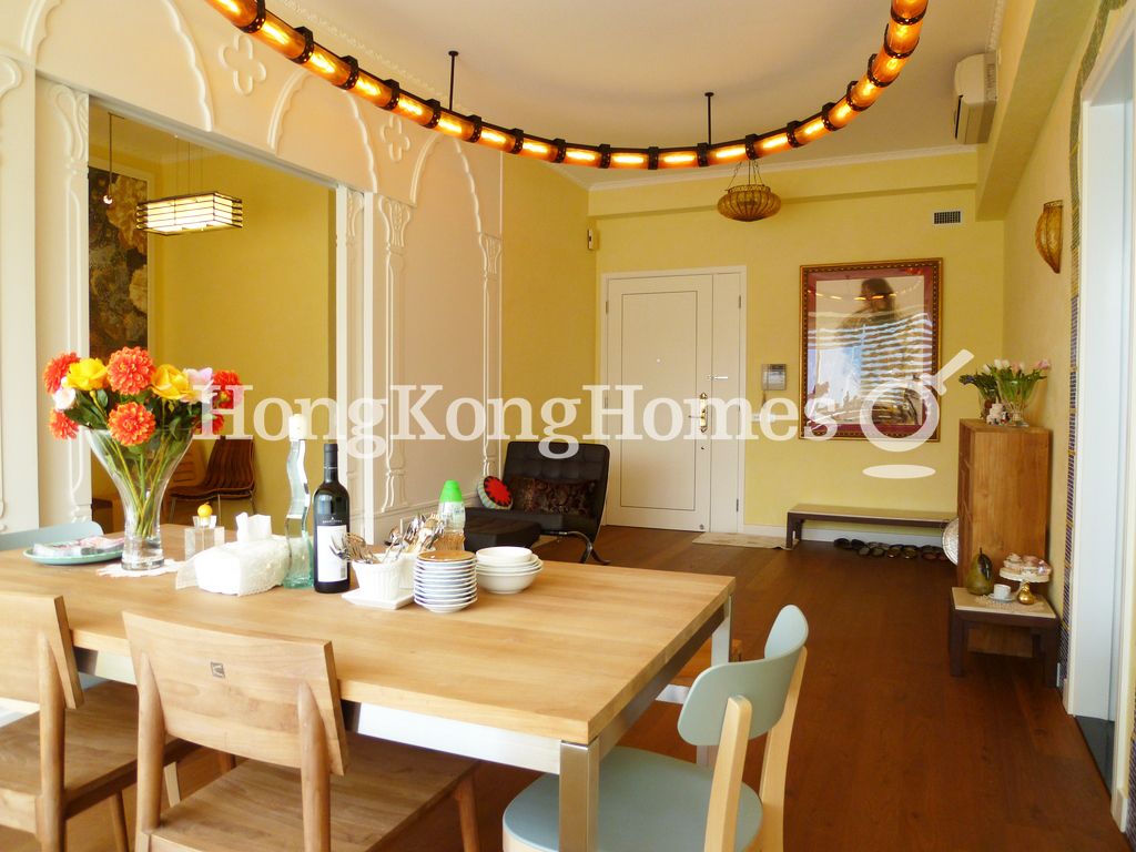 Living and Dining Room