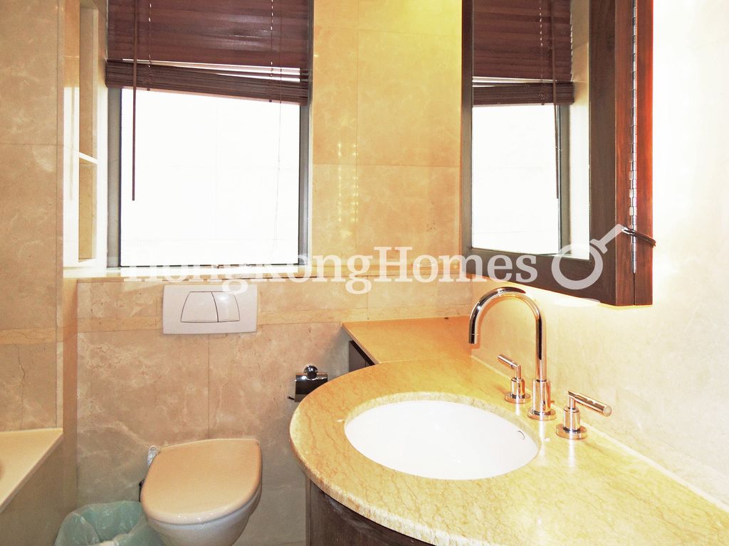 Second Ensuite Bathroom