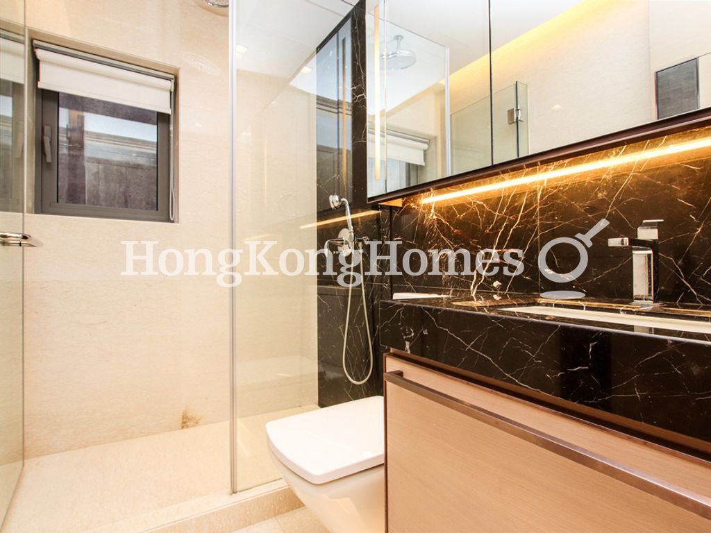 Second Ensuite Bathroom