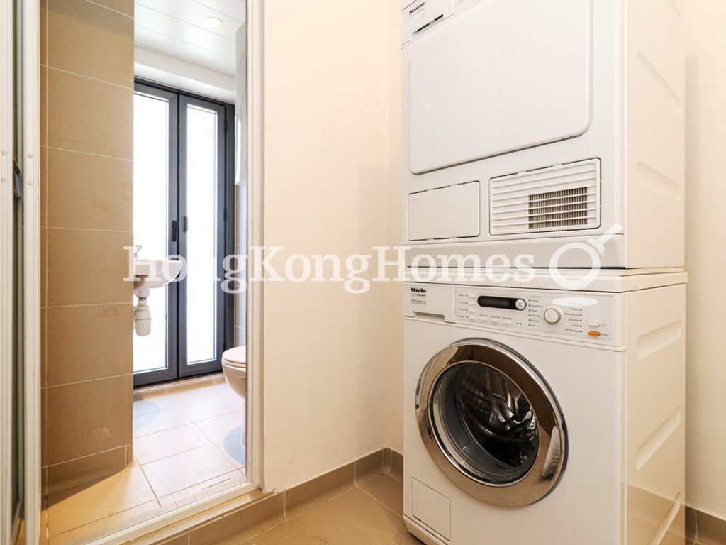 Maid's Room and Washroom