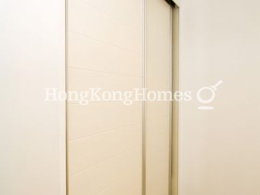 Built-in Wardrobe in Second Bedroom