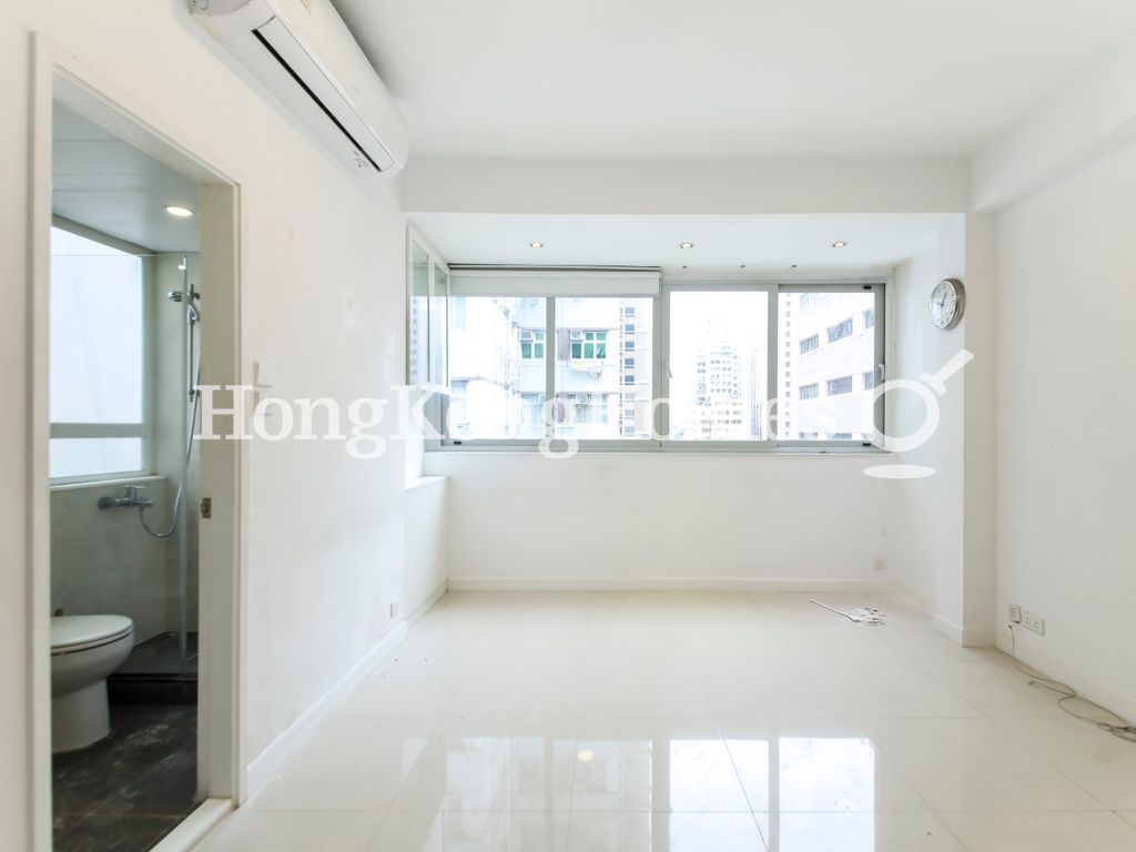 Living and Dining Room