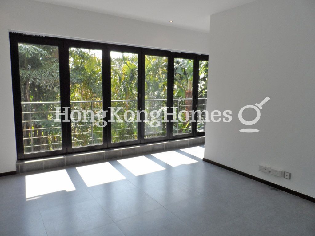 Second Ensuite Bedroom