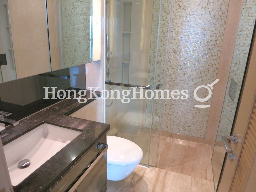 Second Ensuite Bathroom