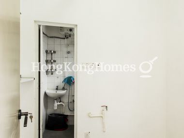 Maid's Room and Bathroom