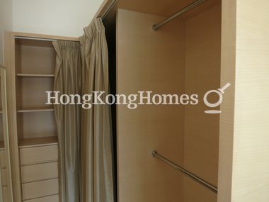 Built-in Wardrobe in Master Bedroom