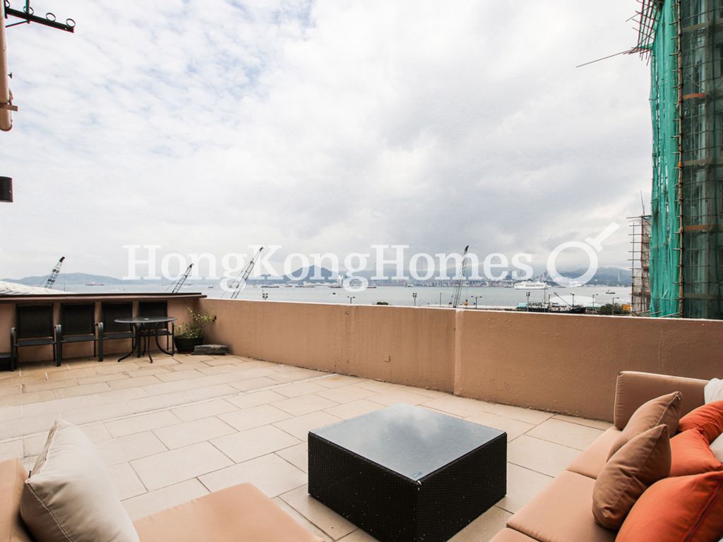 Private Terrace off Studio