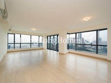 Living and Dining Room