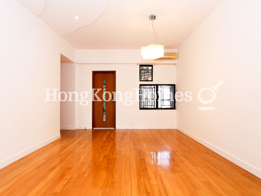 Living and Dining Room