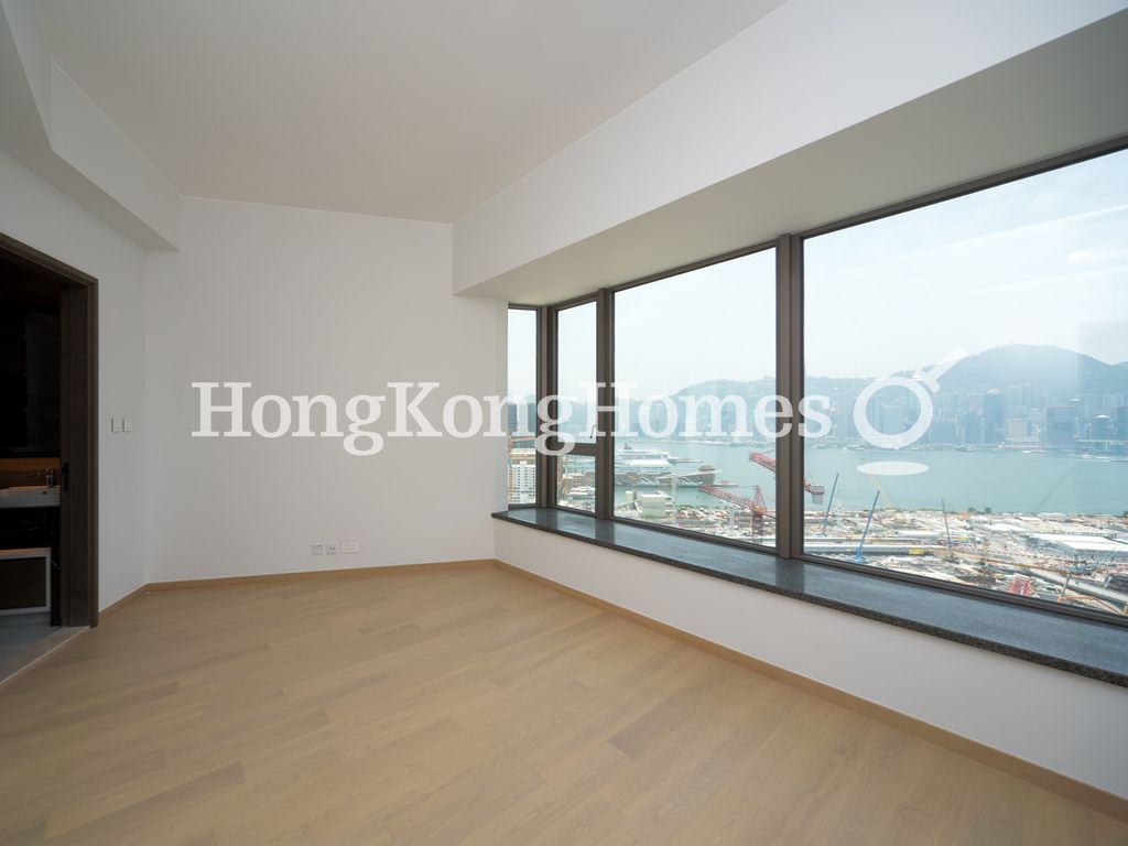 Second Ensuite Bedroom