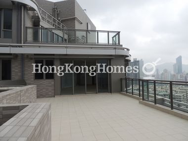 Private Terrace off Living & Dining Room