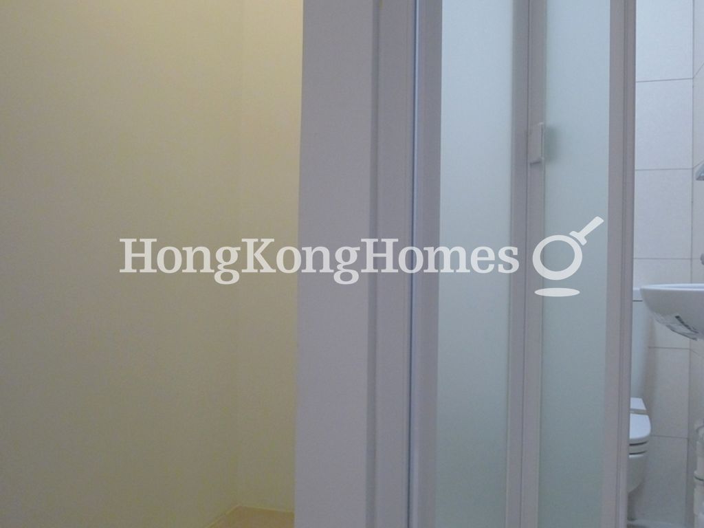 Maid's Room and Bathroom