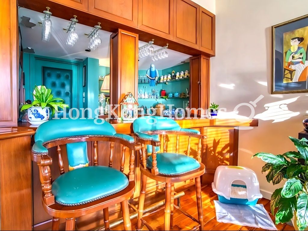 Bar Area in the Living Room