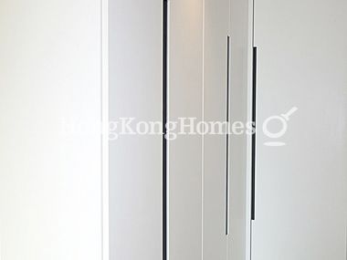 Built-in Wardrobe in Master Bedroom