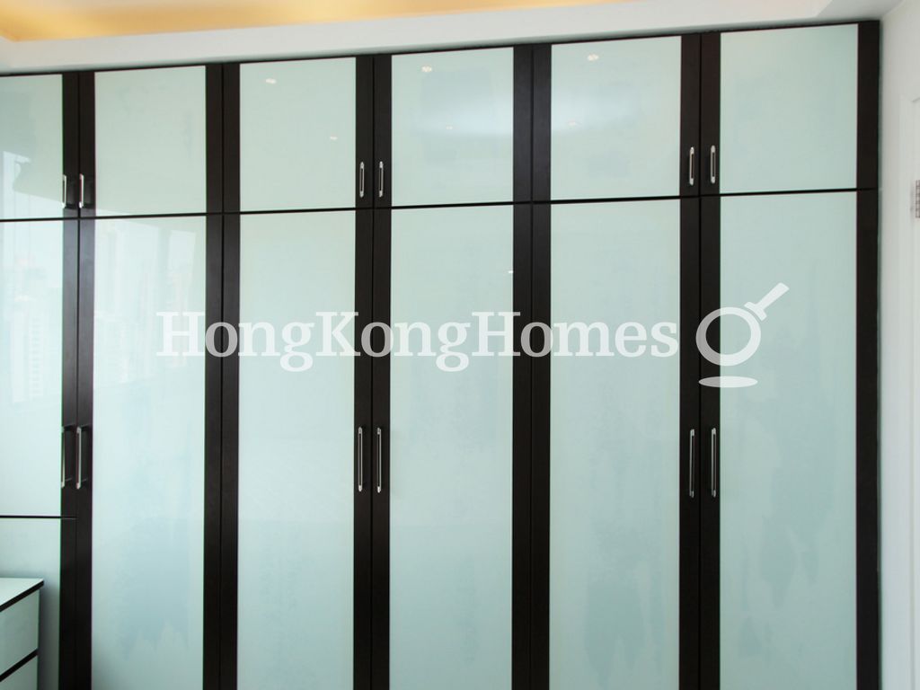 Built-in Wardrobe in Second Bedroom