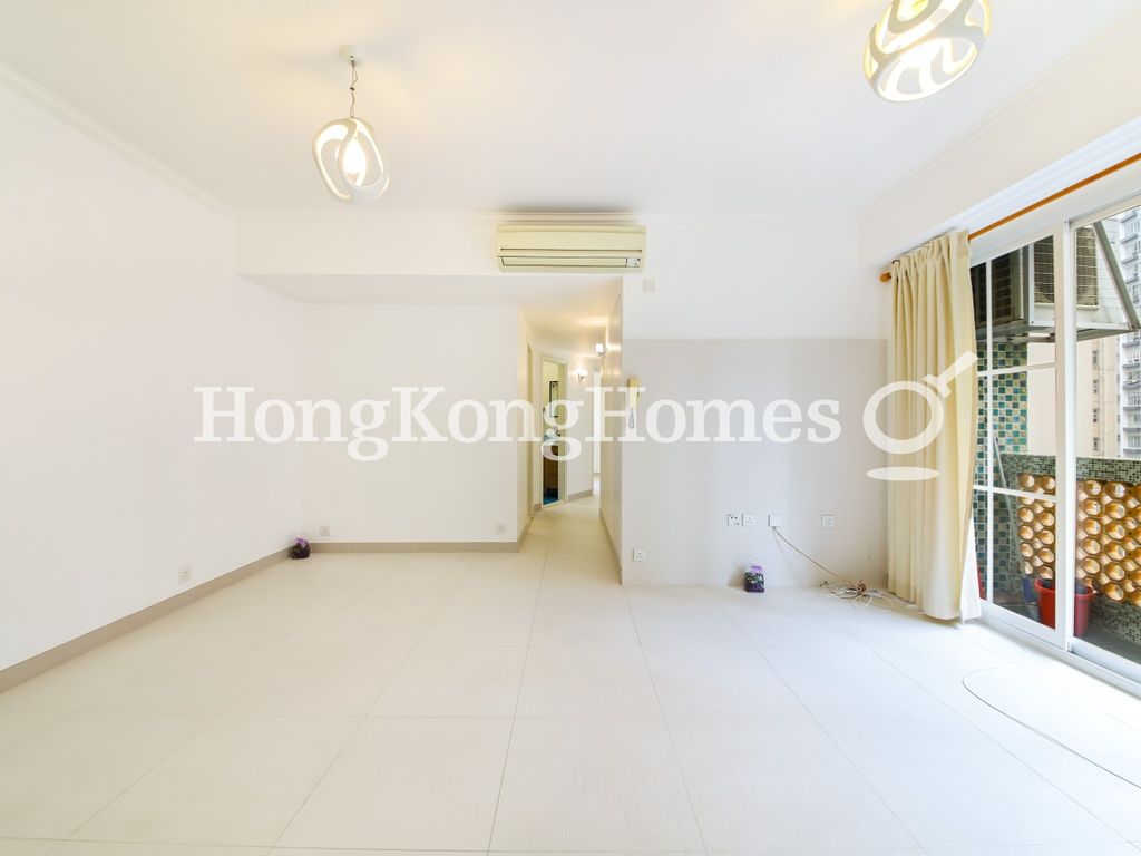 Living and Dining Room