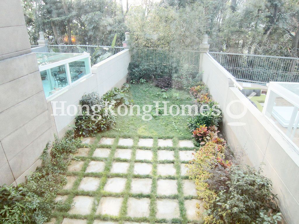 Private Garden at back side